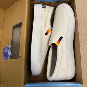 Aldi Gear Canvas Slip-Ons - Sz 10